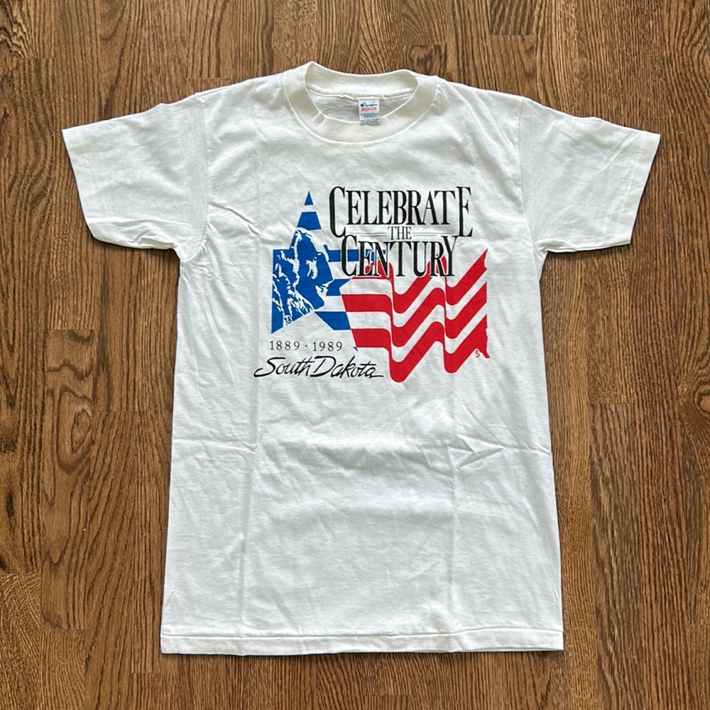 Champion Shirt 80s Made in USA Deadstock South Dakota